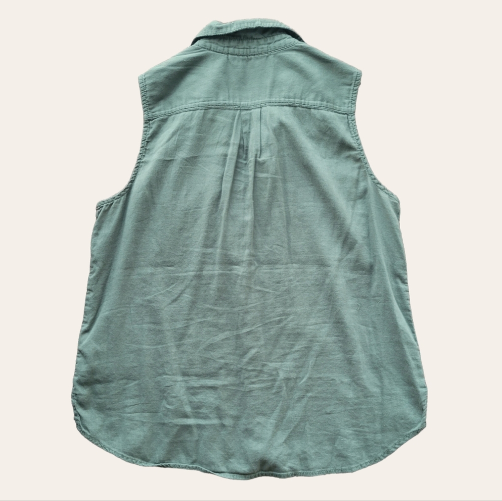 Green Button Up - Picture 7 of 8